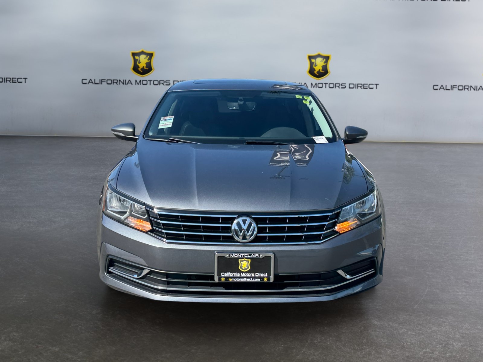 Used 2019 Volkswagen Passat 2.0T Wolfsburg w/ Wheels & Sunroof Package FWD image 8