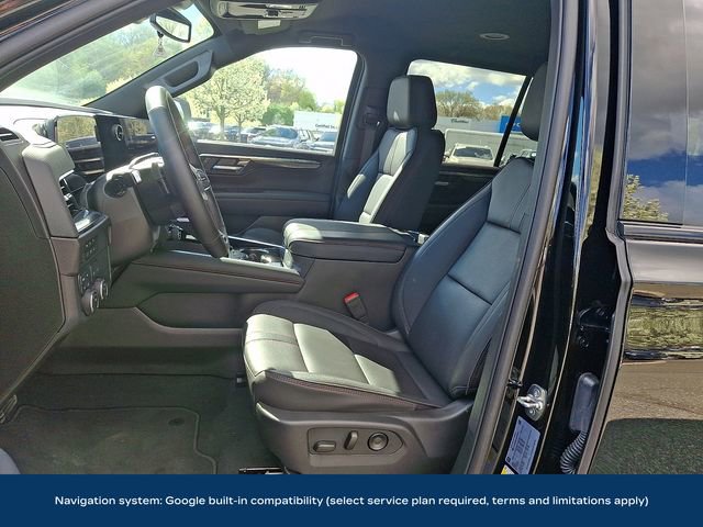 Used 2025 Chevrolet Tahoe RST w/ Comfort Package image 2