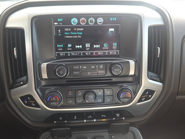 Used 2019 GMC Sierra 2500 SLT w/ Duramax Plus Package AWD/4WD image 26