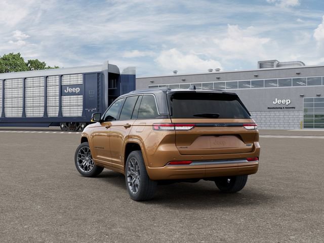 New 2026 Jeep Grand Cherokee Summit AWD/4WD image 3
