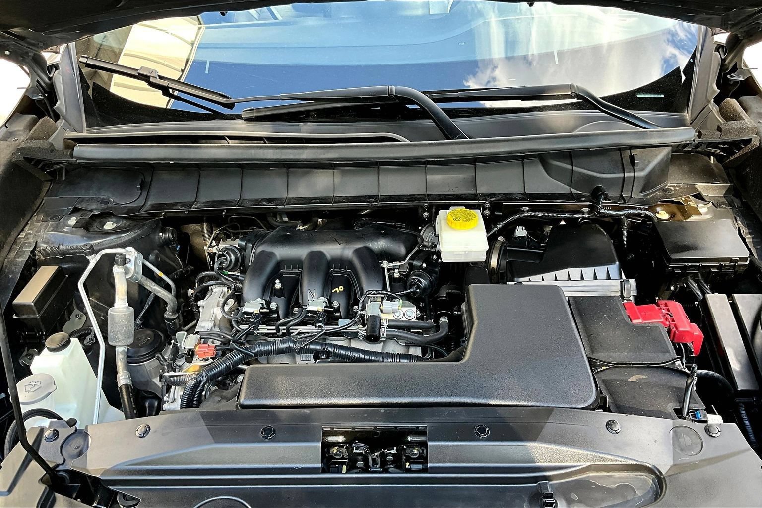 Used 2023 Nissan Pathfinder Rock Creek AWD/4WD image 32