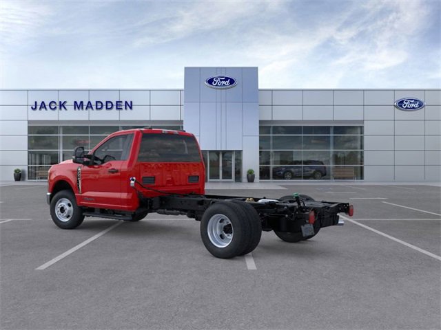 New 2025 Ford F350 XL w/ XL Chrome Package image 4