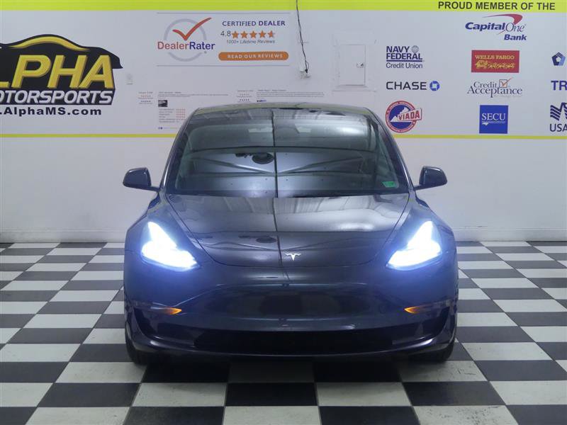 Used 2022 Tesla Model 3 image 2