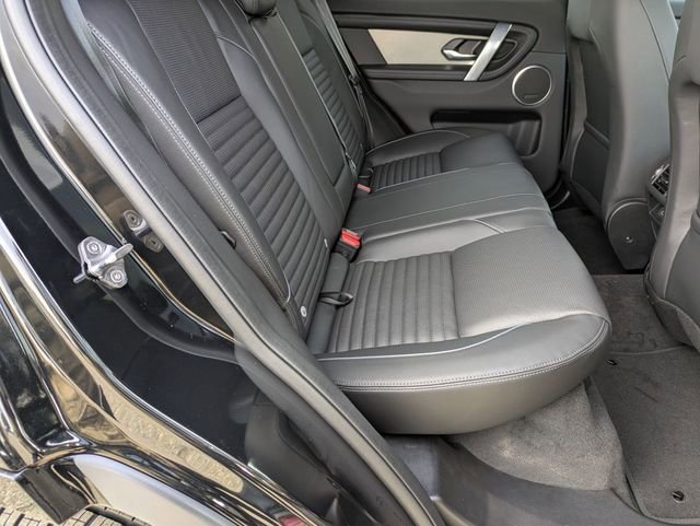 New 2026 Land Rover Discovery Sport Landmark image 17