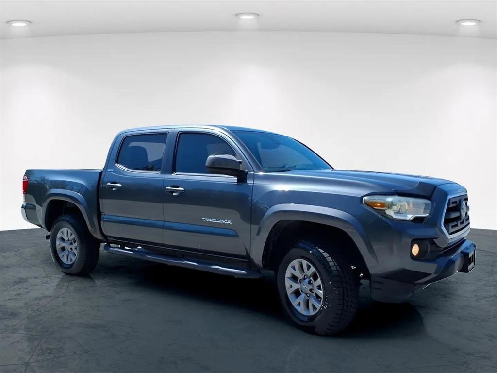 Used 2018 Toyota Tacoma SR5 image 20