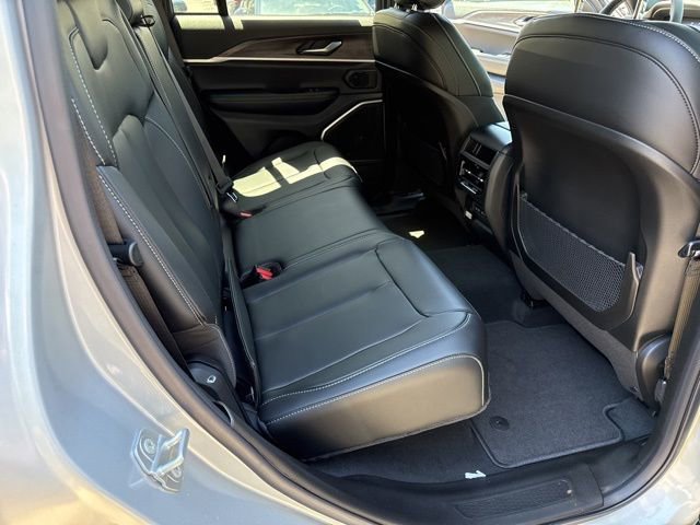 New 2026 Jeep Grand Cherokee Limited AWD/4WD image 22