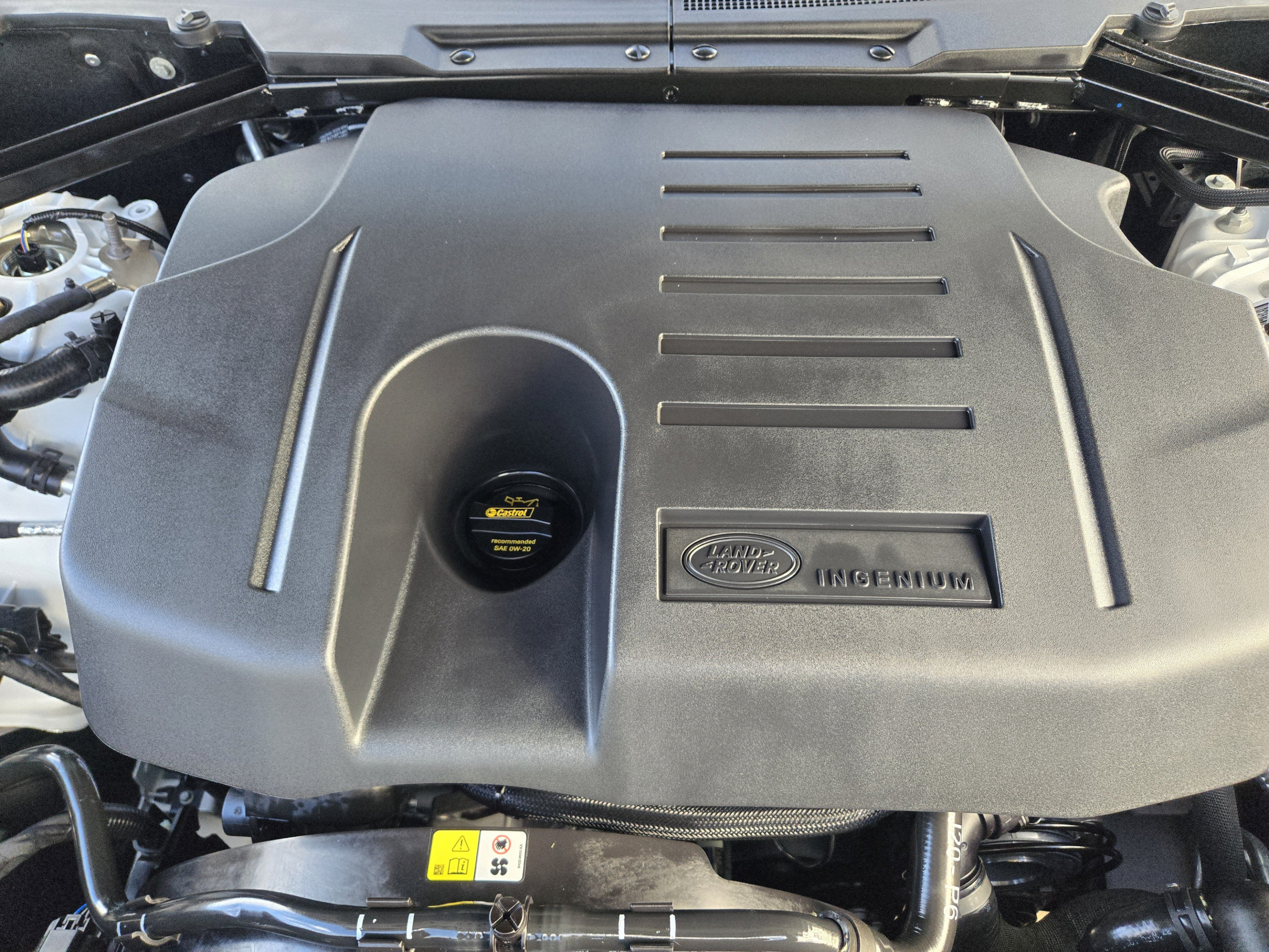 New 2026 Land Rover Defender 110 X-Dynamic SE AWD/4WD image 21