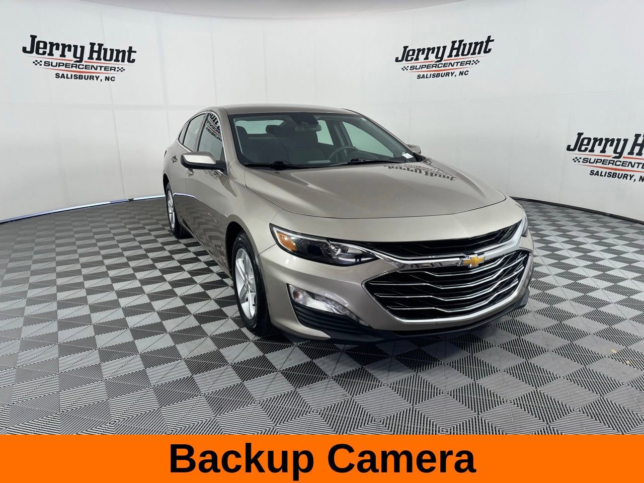 Used 2023 Chevrolet Malibu LT w/ Driver Confidence Package image 6