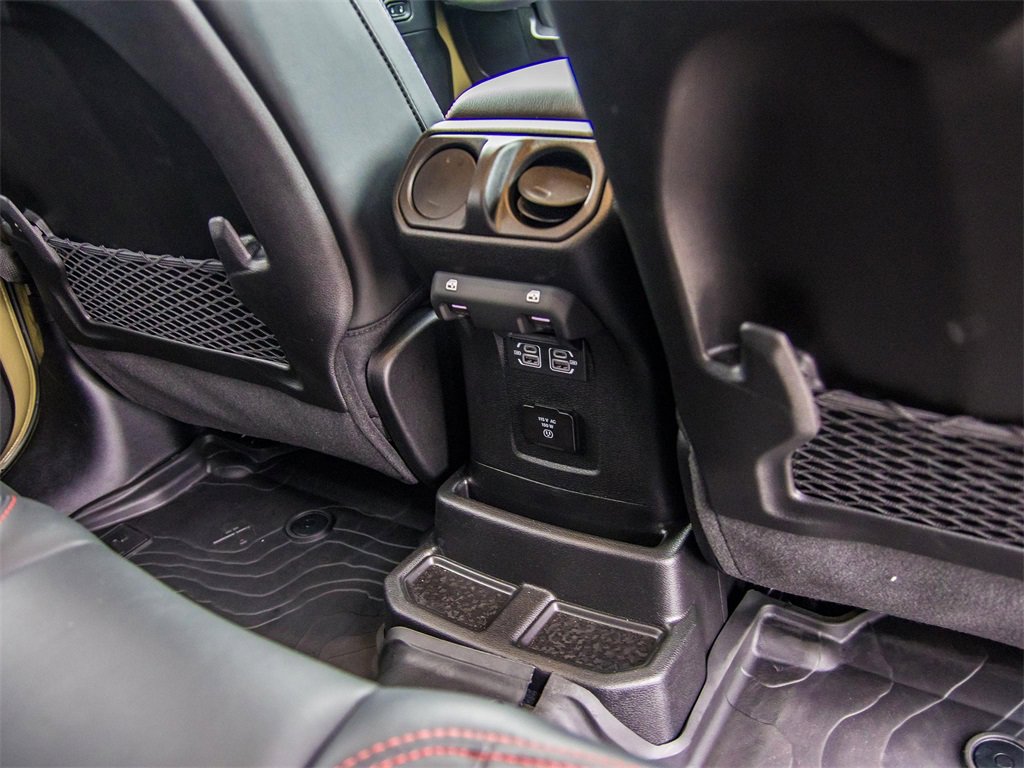 Used 2025 Jeep Wrangler Unlimited Rubicon image 27