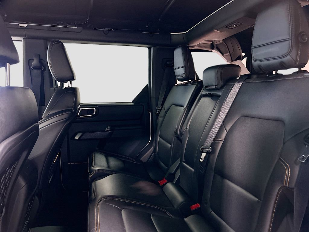 Used 2024 Ford Bronco Badlands image 24