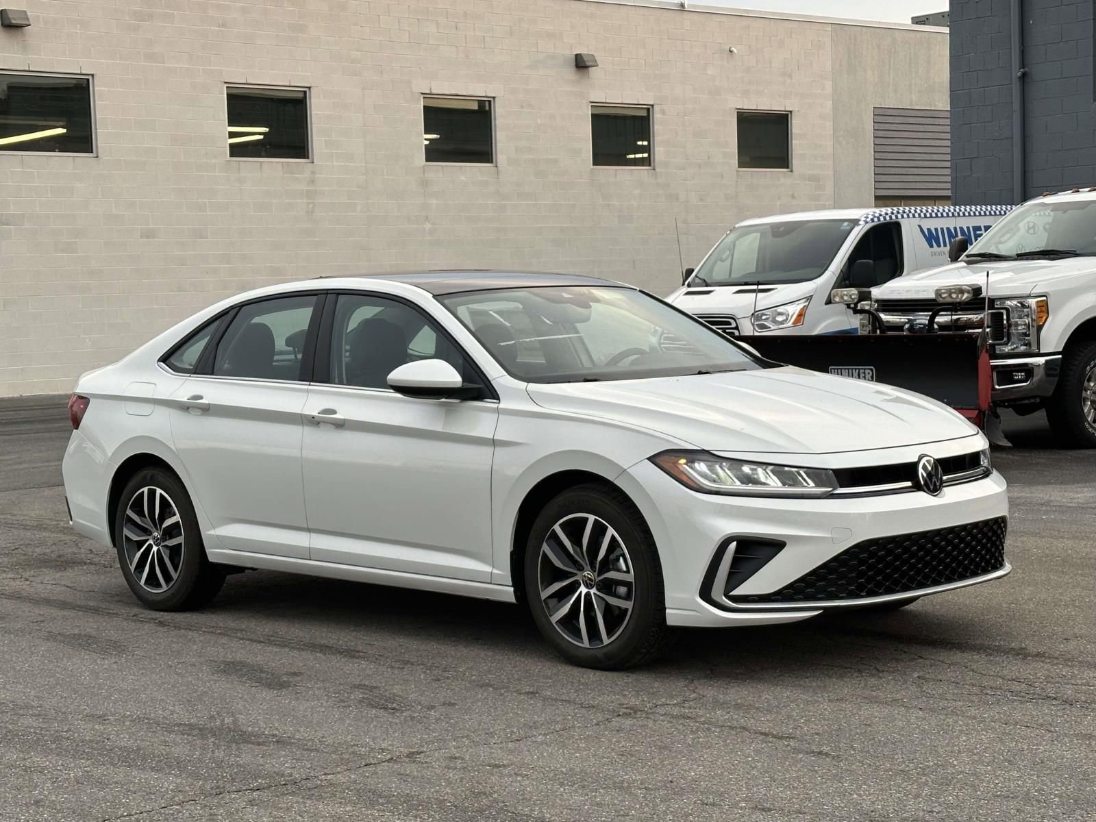 New 2026 Volkswagen Jetta SE image 8