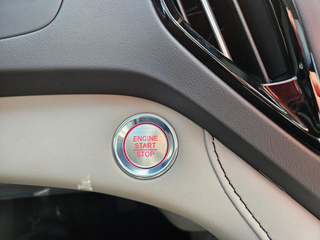 Used 2024 Acura RDX w/ Technology Package image 36