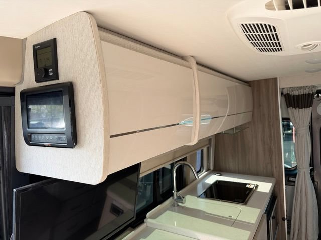 Used 2021 RAM ProMaster 3500 w/ Convenience Group FWD image 12