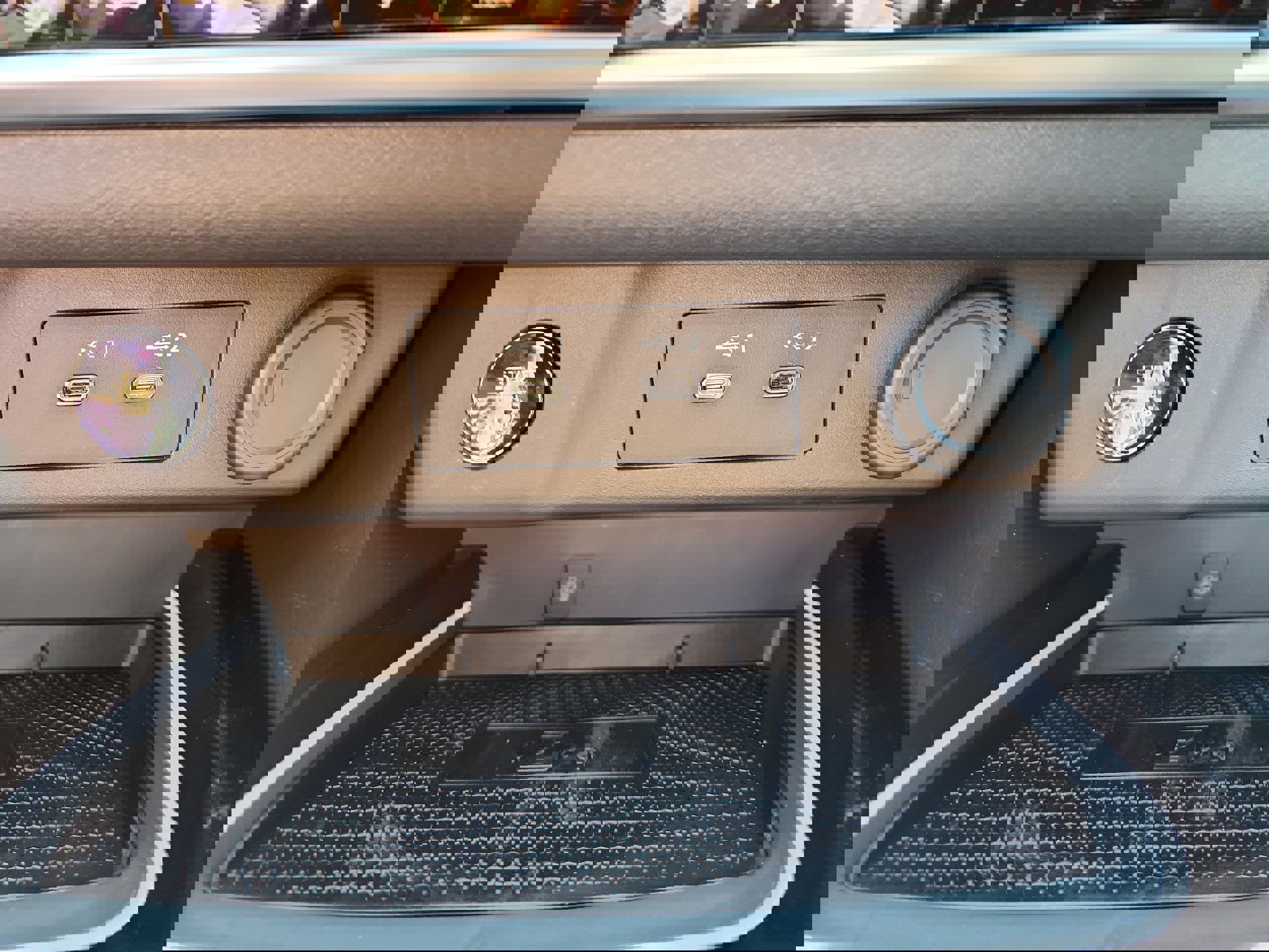 New 2026 Nissan Rogue SV w/ Rock Creek Premium Package image 15