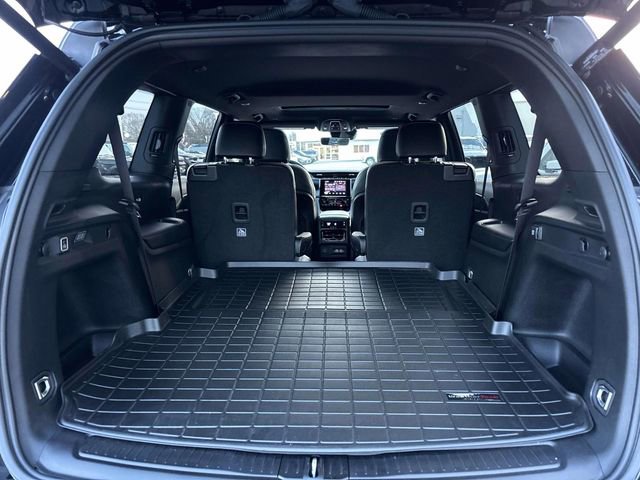 Used 2025 Jeep Grand Cherokee L Altitude image 15