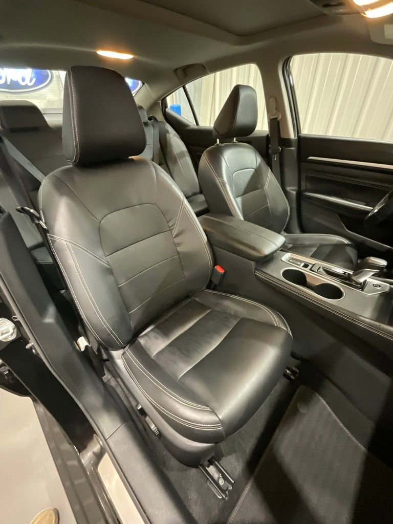 Used 2019 Nissan Altima 2.0 Edition One FWD image 16