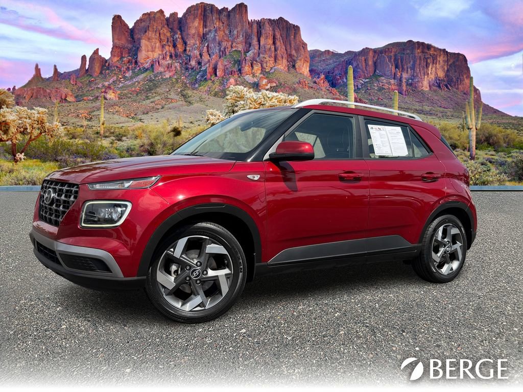 Used 2024 Hyundai Venue Limited image 2