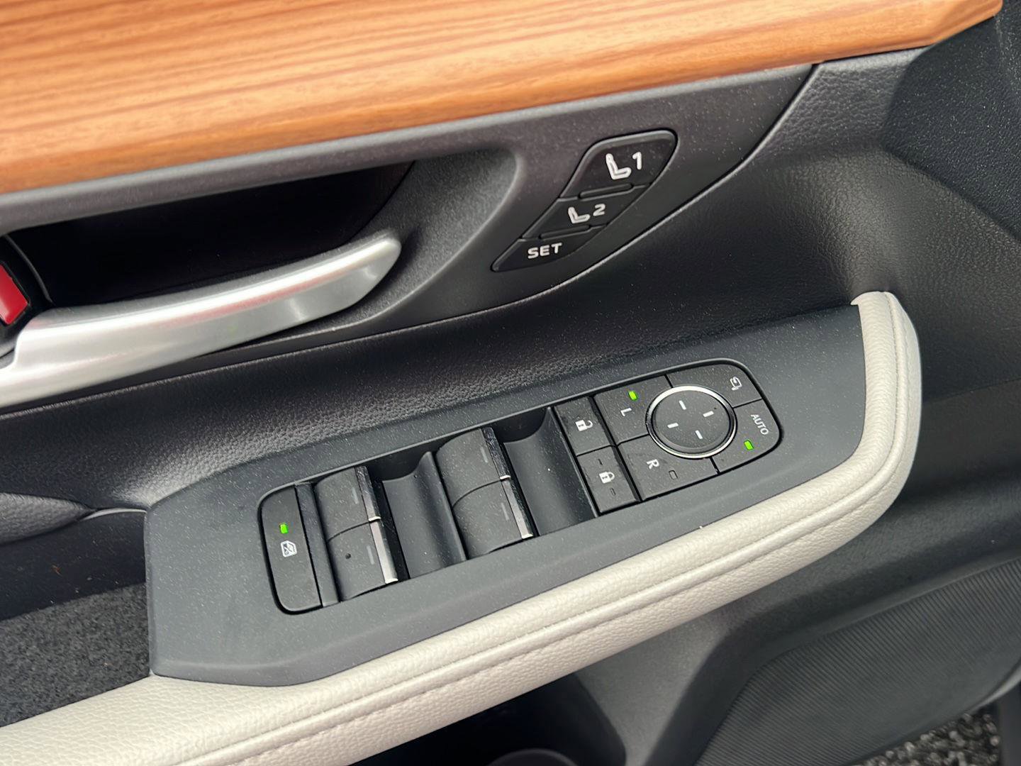 New 2026 Toyota Grand Highlander Limited image 36