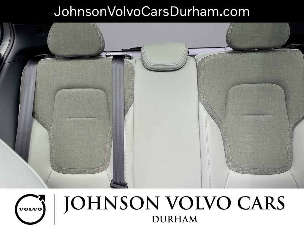 New 2025 Volvo EX30 Plus w/ Protection Package Premier AWD/4WD image 23