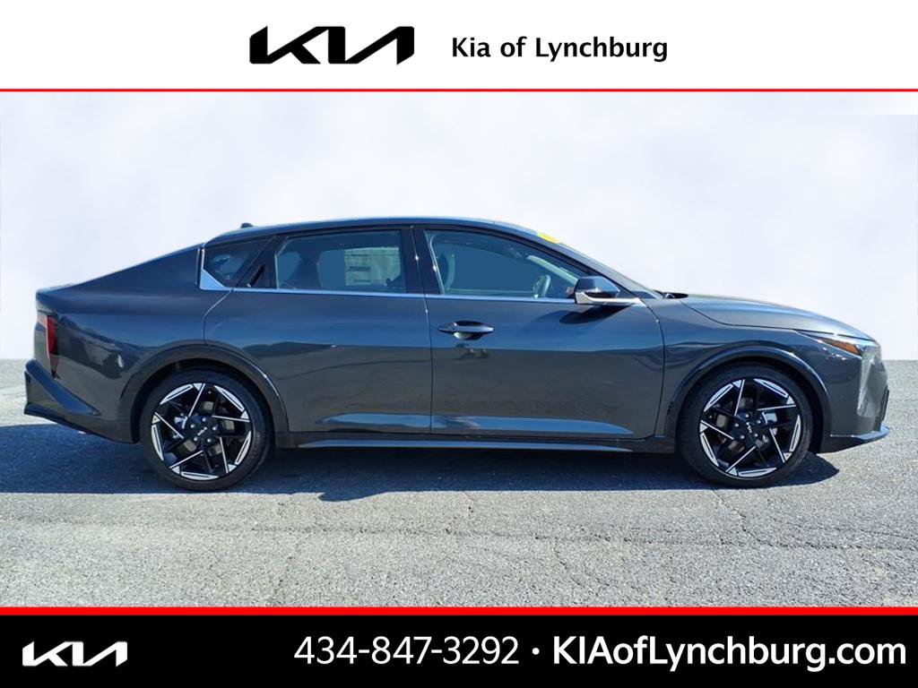 New 2026 Kia K4 EX w/ GT-Line Premium Package FWD image 3