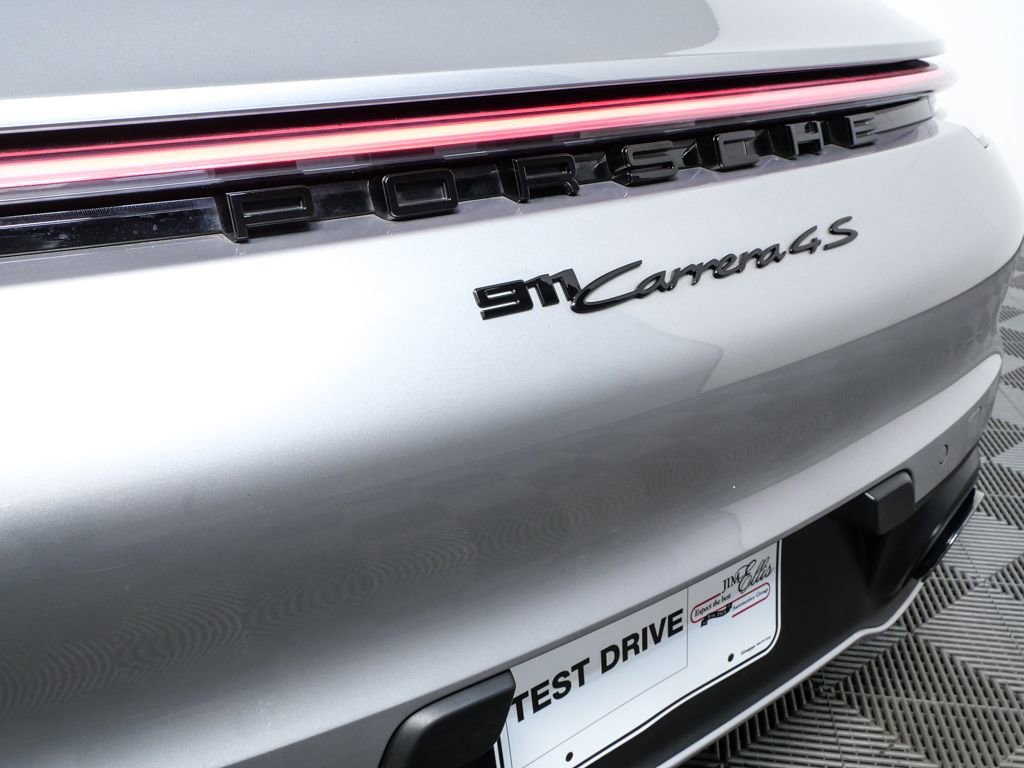 Certified 2022 Porsche 911 Carrera 4S image 27