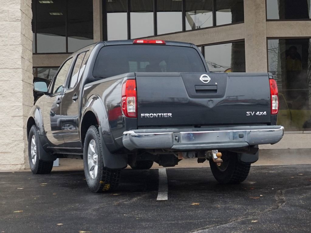 Used 2012 Nissan Frontier SV image 8