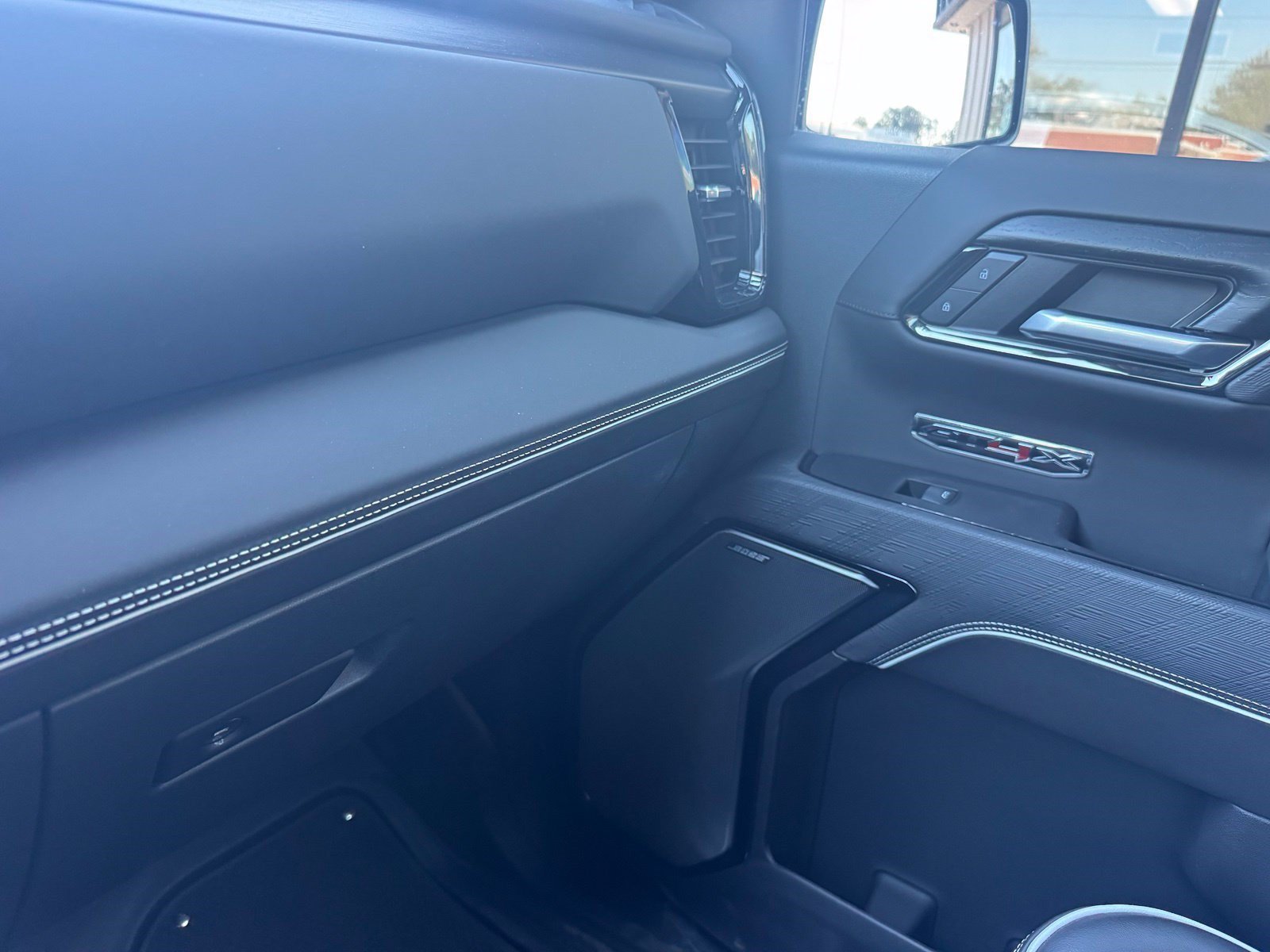 Used 2024 GMC Sierra 1500 AT4X AWD/4WD image 23
