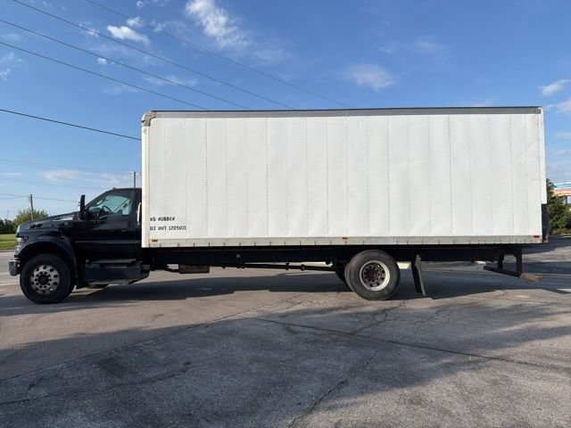 Used 2016 Ford F750 2WD Regular Cab Super Duty image 12