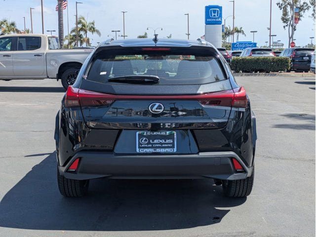 New 2026 Lexus UX 300h FWD image 6