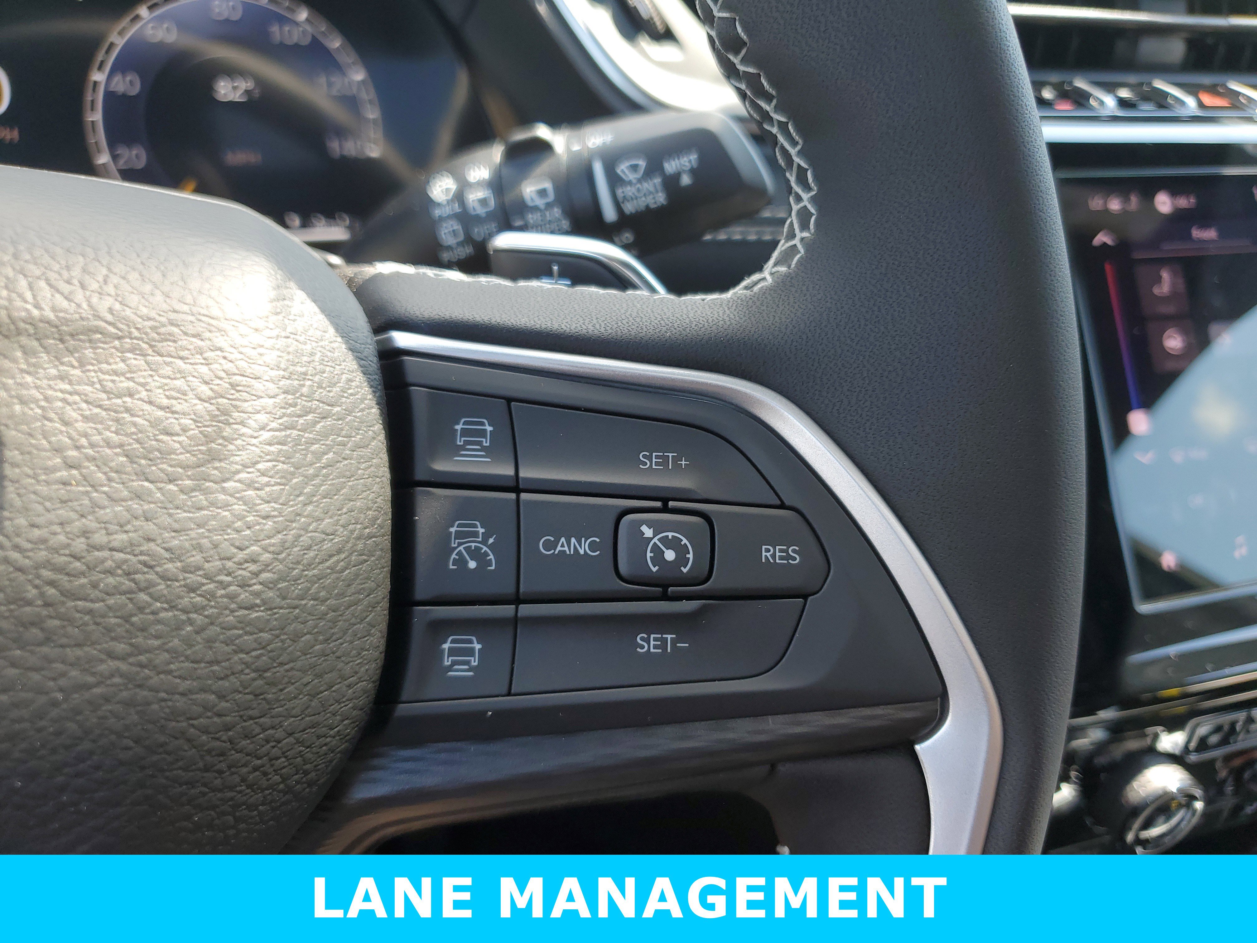 New 2025 Jeep Grand Cherokee L Laredo w/ Luxury Tech Group I image 14