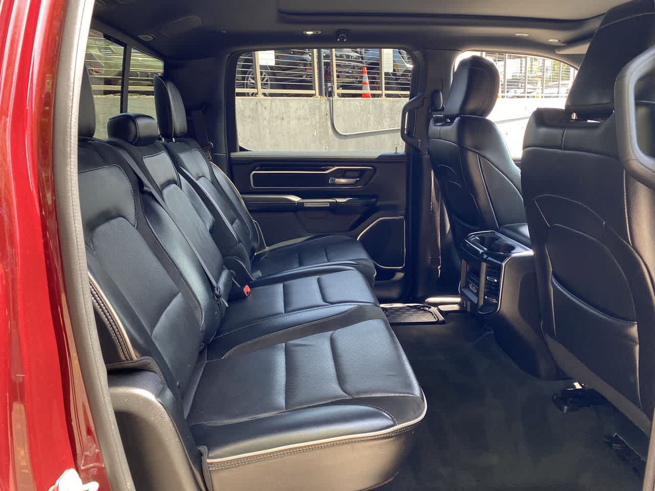 Used 2019 RAM 1500 Laramie w/ Sport Appearance Package AWD/4WD image 17