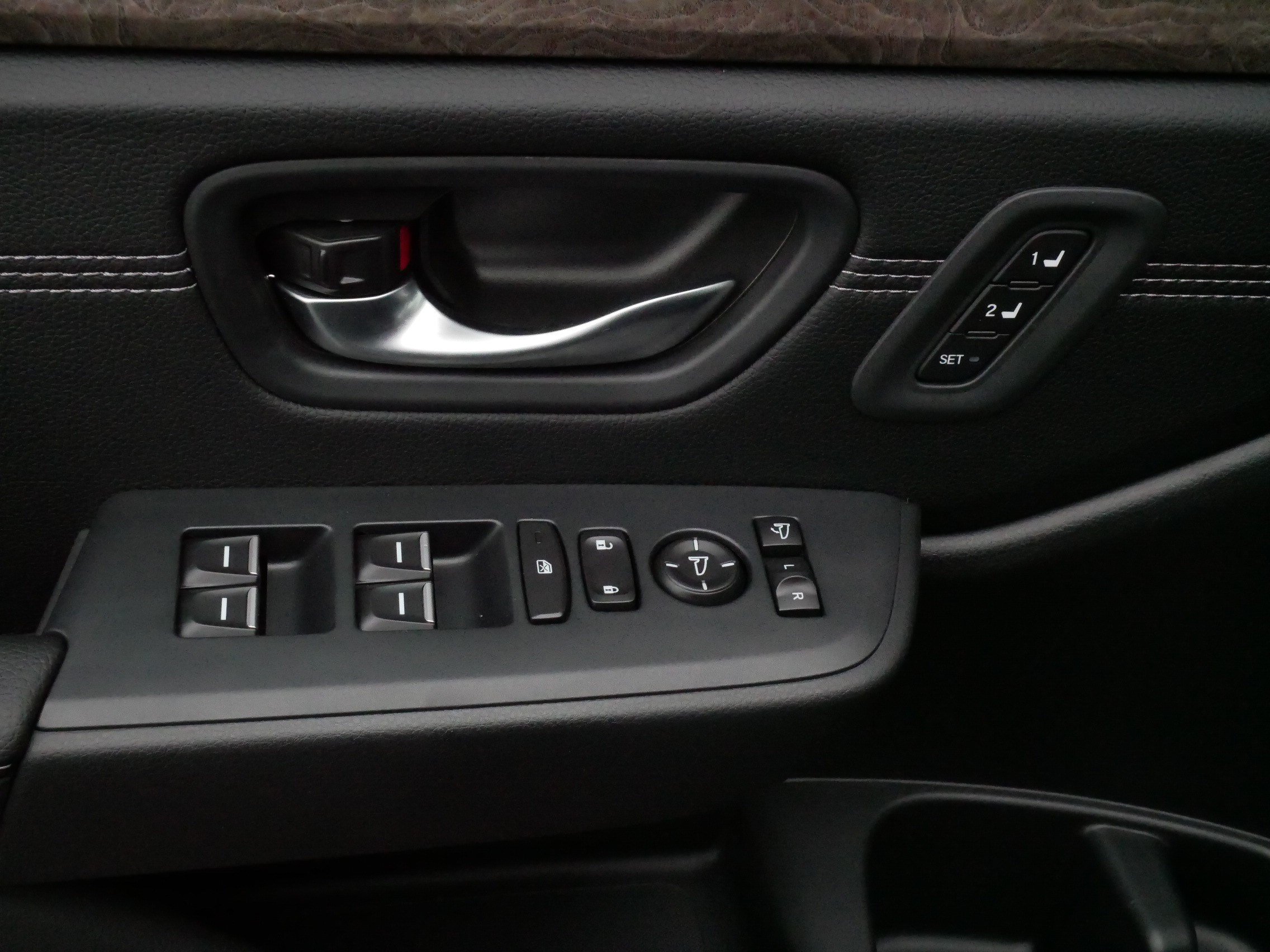 Used 2026 Honda Pilot Elite image 19