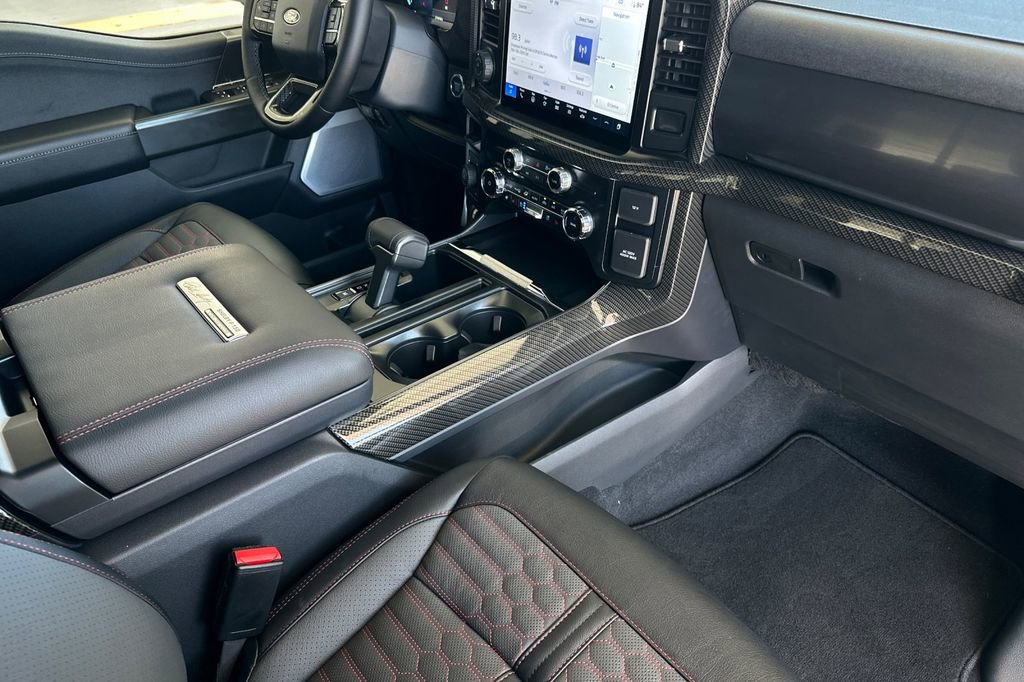 New 2025 Ford F150 Lariat w/ Equipment Group 502A High image 12