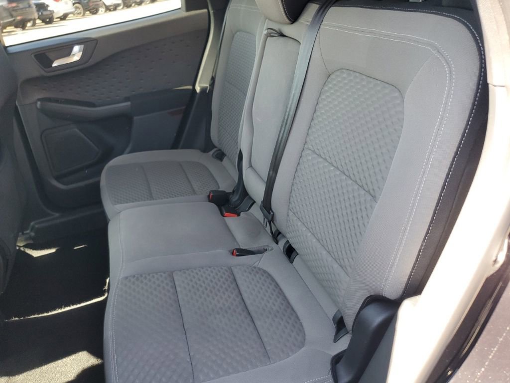 Used 2020 Ford Escape SE image 27