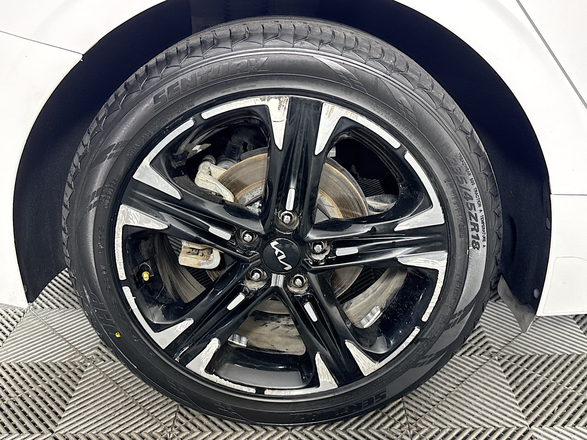 Used 2023 Kia K5 GT-Line w/ GT-Line Premium Package FWD image 31