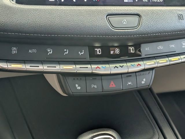 Certified 2019 Cadillac XT4 Premium Luxury w/ Driver Assist Package image 21