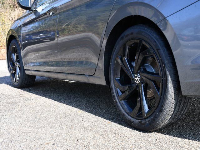 New 2026 Volkswagen Jetta SE image 9