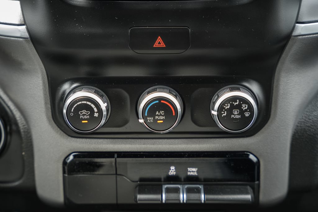 Used 2022 RAM 1500 Big Horn AWD/4WD image 26