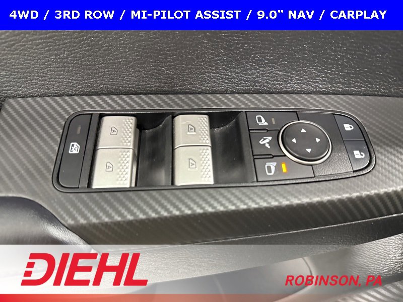 Used 2024 Mitsubishi Outlander SE image 24