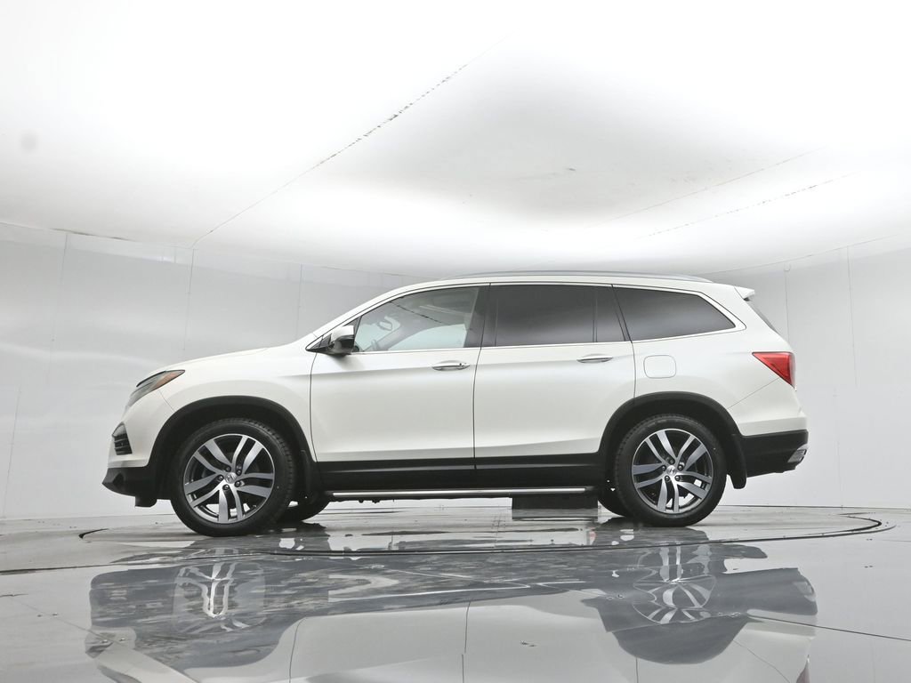 Used 2016 Honda Pilot Elite image 6