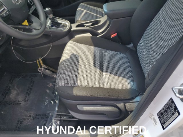 Certified 2022 Hyundai Kona SE FWD image 12