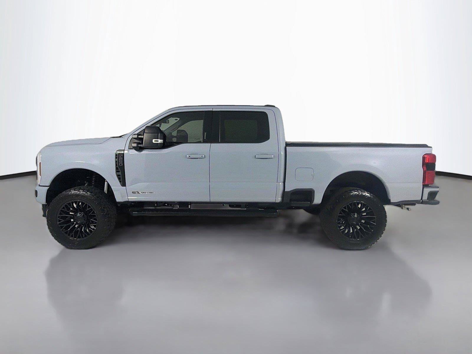 Used 2024 Ford F250 Lariat w/ Lariat Ultimate Package AWD/4WD image 2