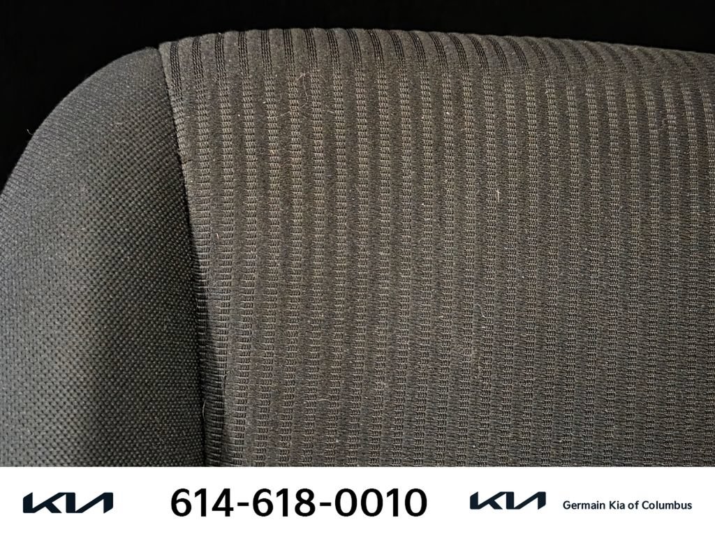 Used 2016 Toyota RAV4 LE FWD image 27