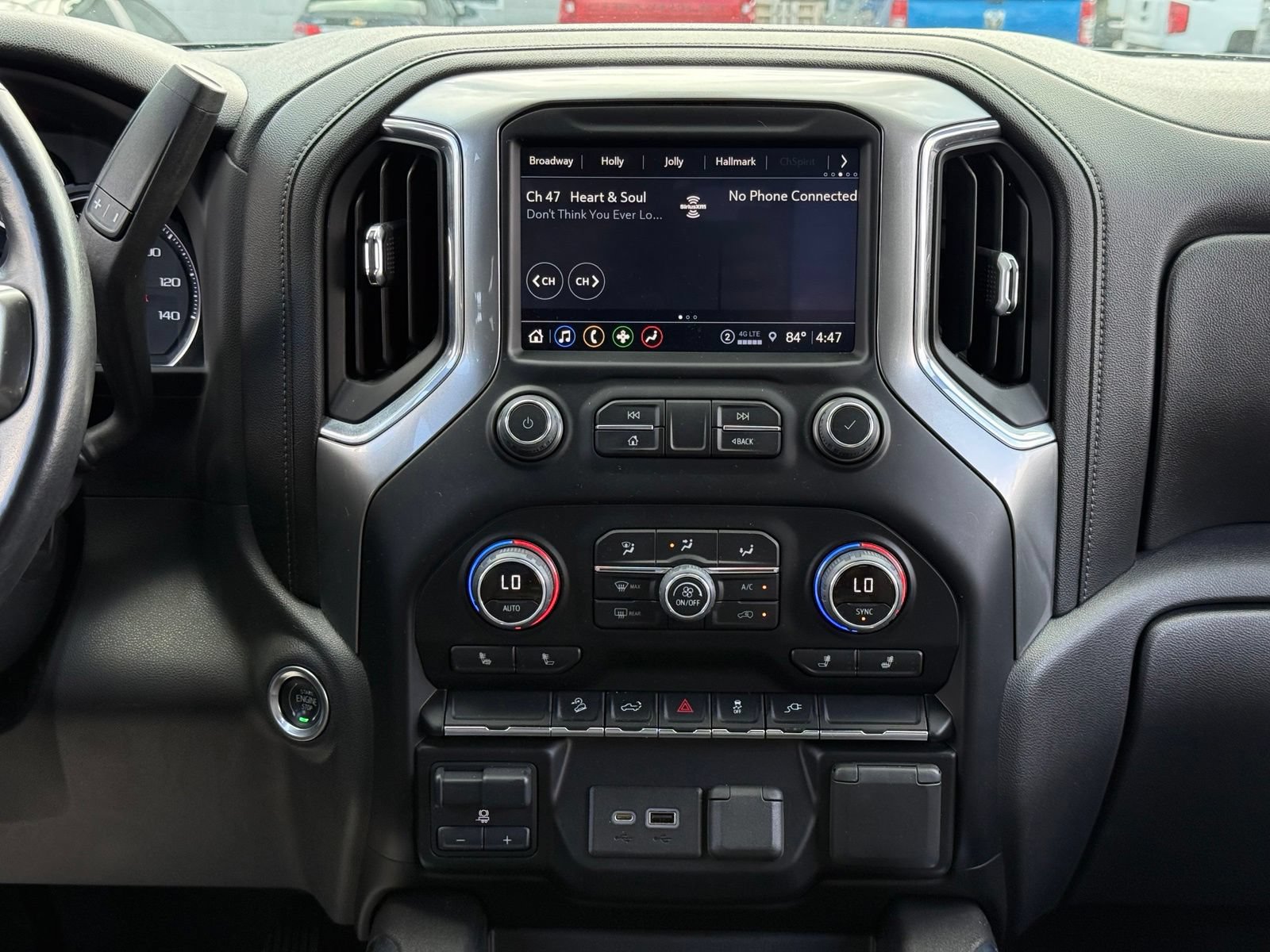 Used 2022 Chevrolet Silverado 1500 LT Trail Boss w/ Convenience Package II AWD/4WD image 20