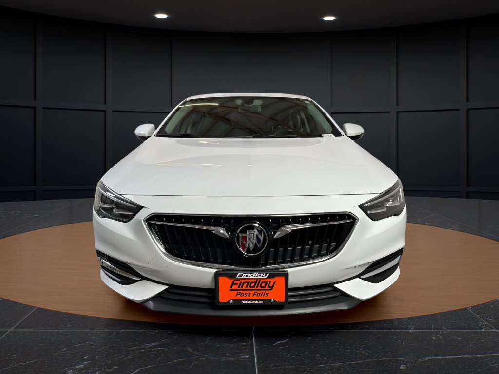 Used 2019 Buick Regal Preferred w/ Driver Confidence Package I FWD image 17