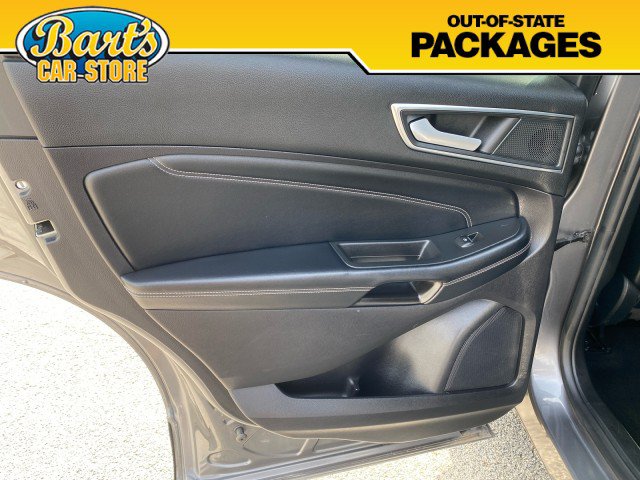 Used 2022 Ford Edge Titanium AWD/4WD image 17