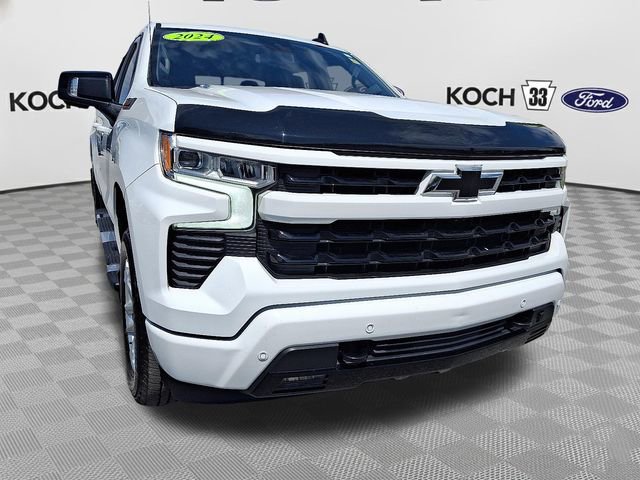 Used 2024 Chevrolet Silverado 1500 RST w/ Convenience Package II AWD/4WD image 2