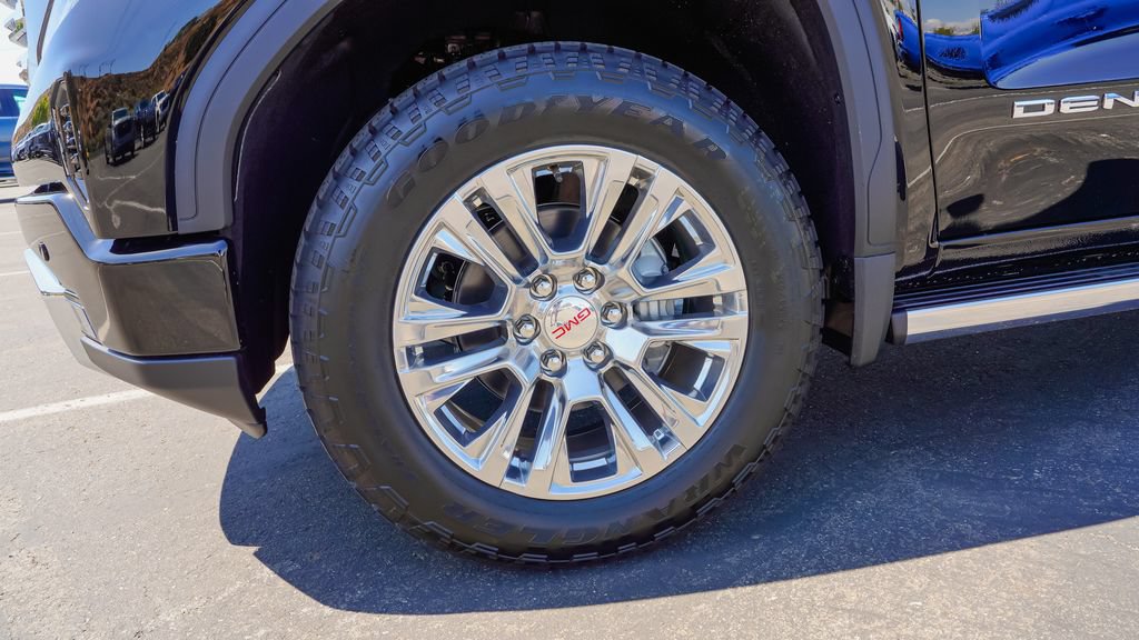 New 2026 GMC Sierra 1500 Denali w/ Technology Package AWD/4WD image 7