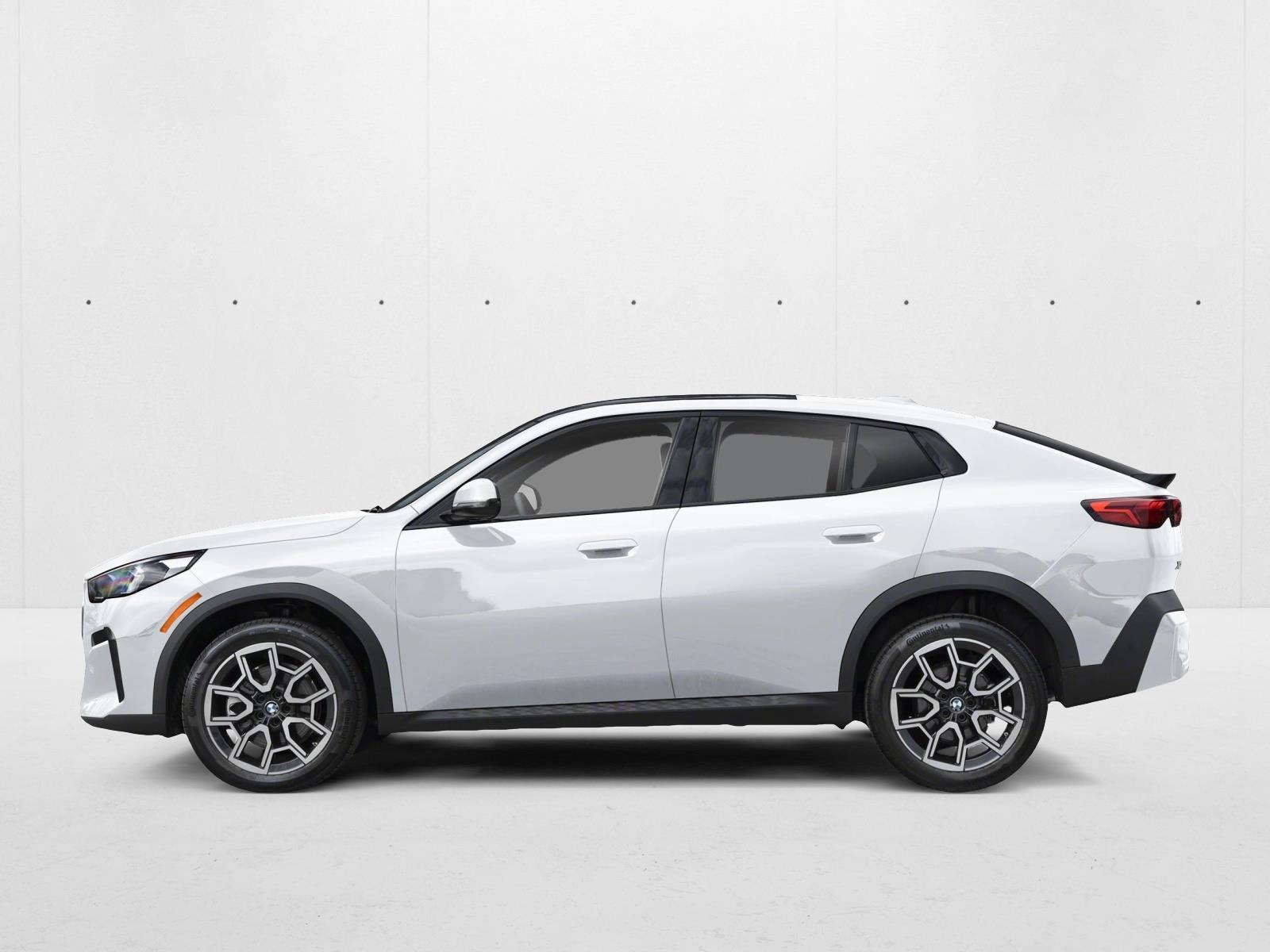 New 2026 BMW X2 xDrive28i w/ M Sport Package AWD/4WD video 3