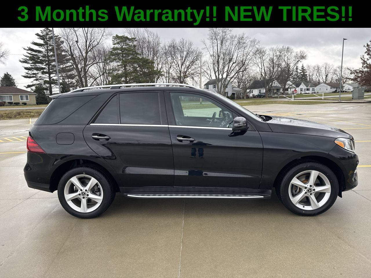 Used 2019 Mercedes-Benz GLE 400 4MATIC w/ Premium 1 Package image 32